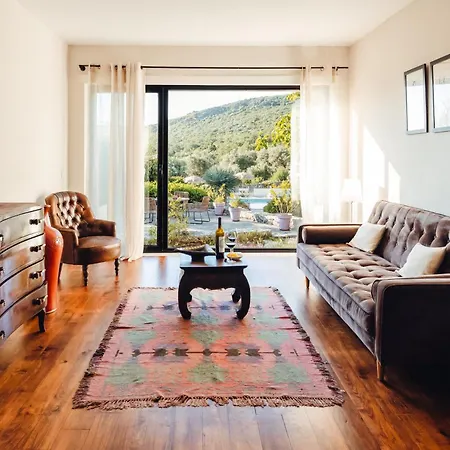 Panzió Casa Boho - Alvados